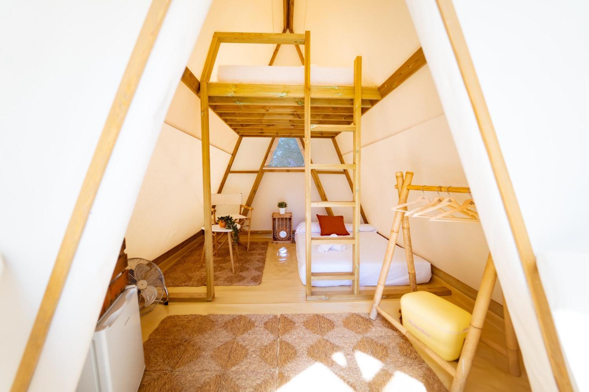 Kampaoh Mezos Hotel ภายนอก รูปภาพ